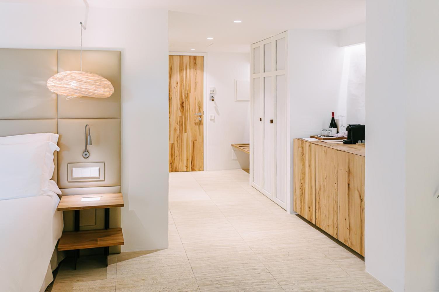 Hotel Torralbenc, A Small Luxury Of The World